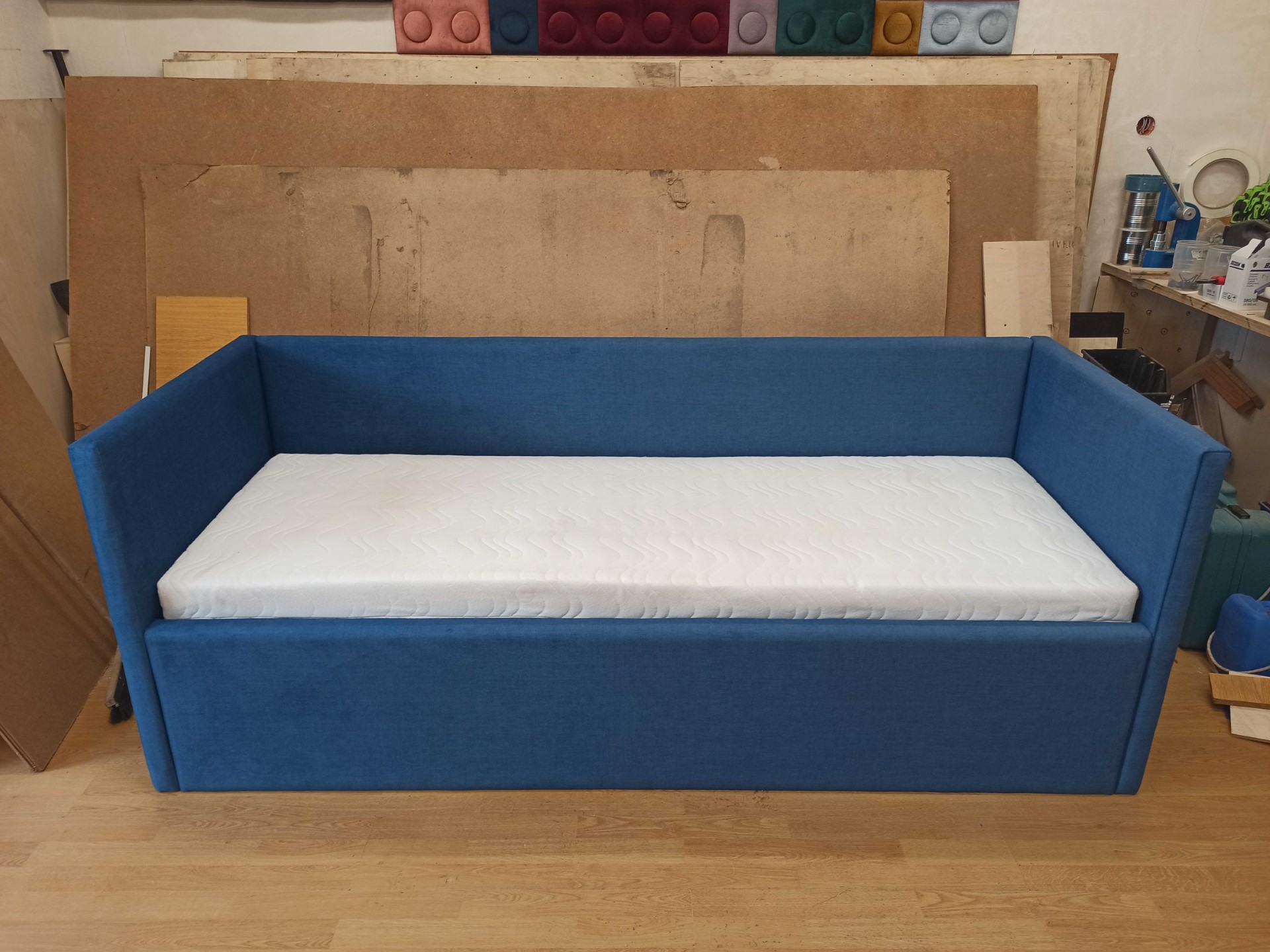 łóżka tapicerowane na wymiar